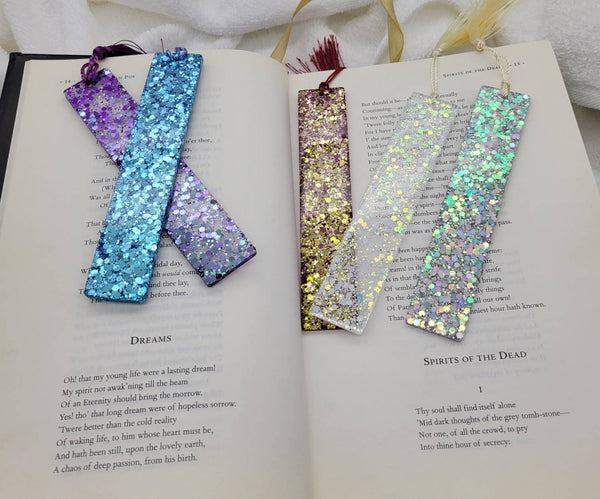 Color-shifting glitter resin bookmarks